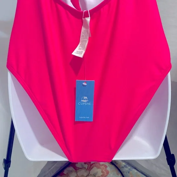 NWT Cupshe pink, one piece bathing suit,  size M - Picture 4 of 7